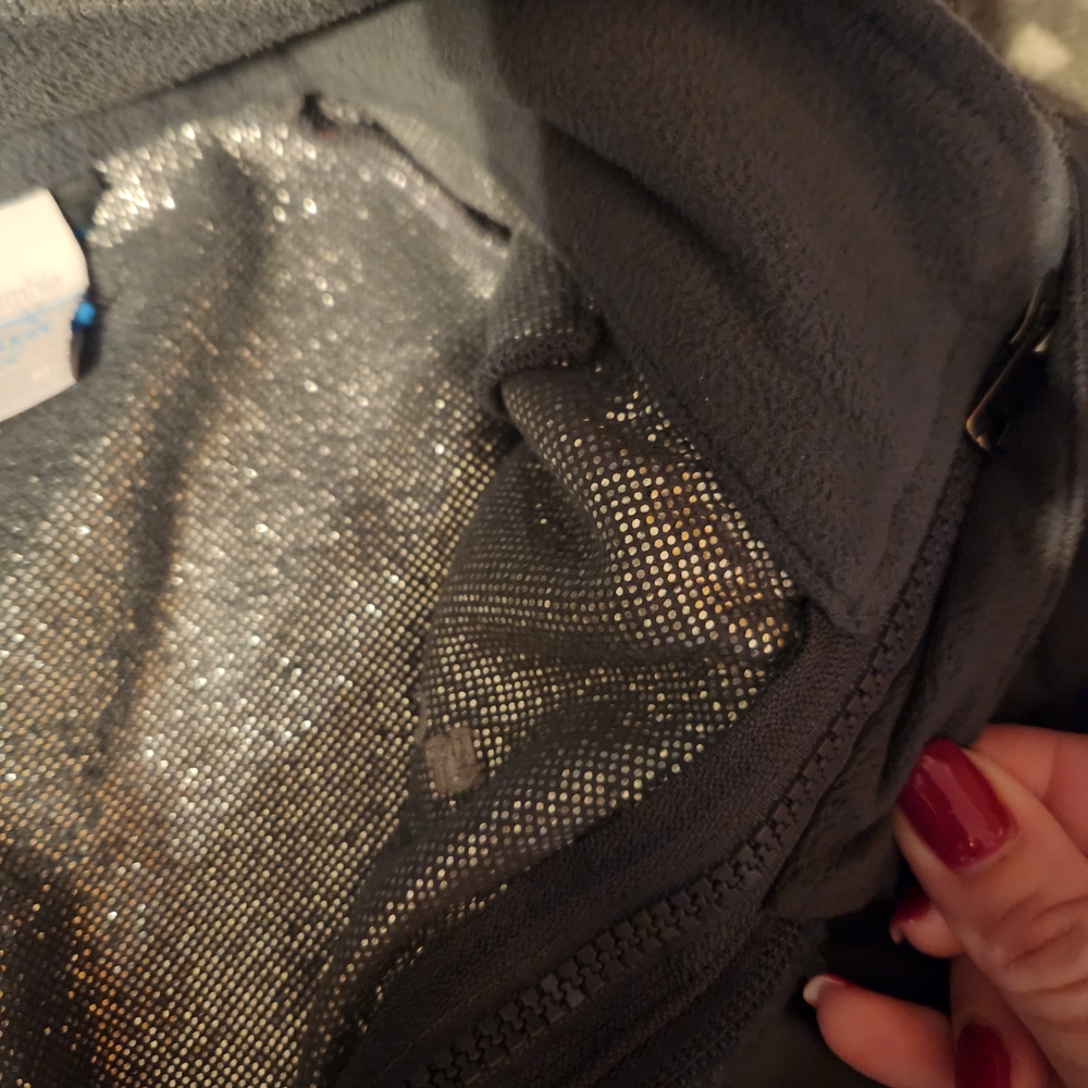 Columbia Black and Gray Jacket With Fleece Jacket Included Inside - Picture 5 of 5